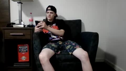 Snapshot of r_monkey583 chatting on 09-09-25, 12:05 r_monkey583 online show from 09-09-25, 12:05