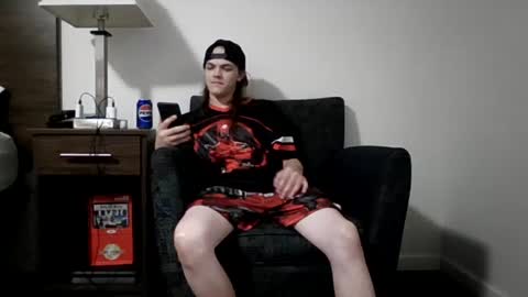 Snapshot of r_monkey583 chatting on 09-12-25, 02:00 r_monkey583 online show from 09-12-25, 02:00