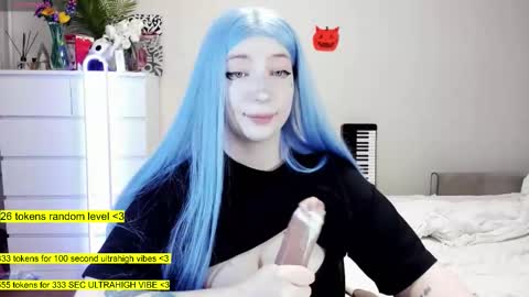 - online show from 11-22-25, 12:15