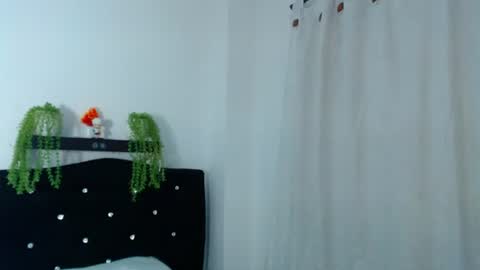 Valentina  online show from 07-19-26, 11:41