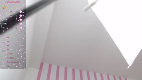 Snapshot of rachel_deal chatting on 12-18-24, 11:19 Rachel online show from 12-18-24, 11:19