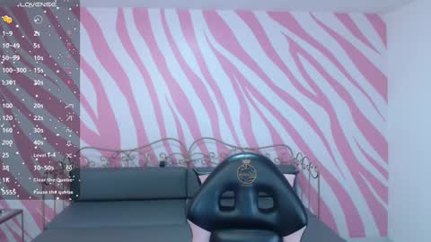 Snapshot of rachel_deal chatting on 02-11-25, 11:12 Rachel online show from 02-11-25, 11:12