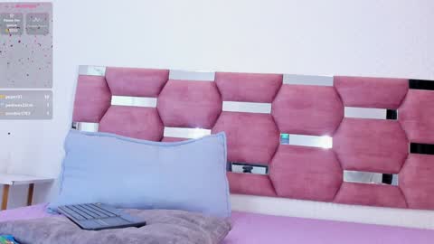 Snapshot of rachel_roman chatting on 01-23-25, 12:35 DALIANA online show from 01-23-25, 12:35