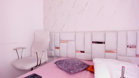  DALIANA  online show from 02-25-26, 12:04