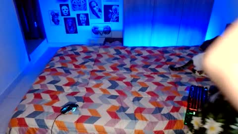 Snapshot of rachel_rosse11 chatting on 10-05-25, 01:37 Rachel online show from 10-05-25, 01:37