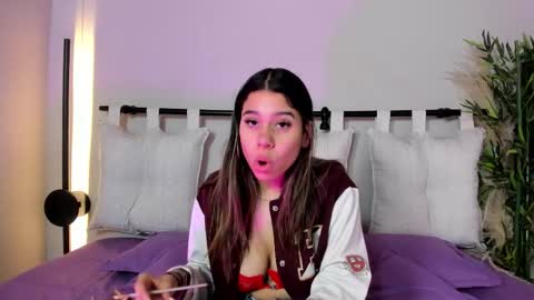 Rachell online show from 03-18-26, 04:37