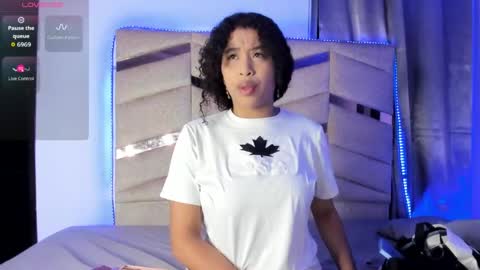 Snapshot of rachell_grey_ chatting on 04-24-26, 03:09 Rachel online show from 04-24-26, 03:09