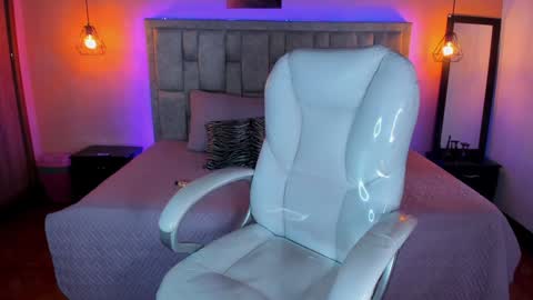 Rachel online show from 02-08-25, 02:05