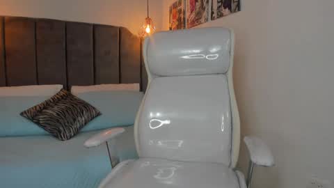 Rachel online show from 03-03-25, 07:28