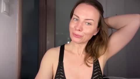 Rachel online show from 05-18-26, 06:14