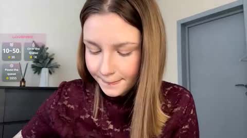 Snapshot of rachellemontag chatting on 02-27-26, 06:46 Alex online show from 02-27-26, 06:46