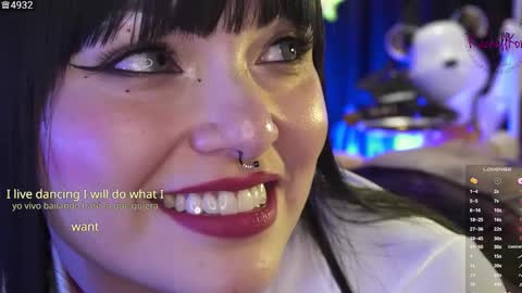 Snapshot of rachellkors_ chatting on 09-10-25, 09:09 rachellk online show from 09-10-25, 09:09