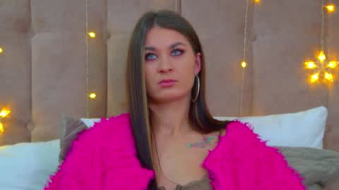 Snapshot of rachellsimpson chatting on 12-26-24, 09:37 RachellSimpson online show from 12-26-24, 09:37