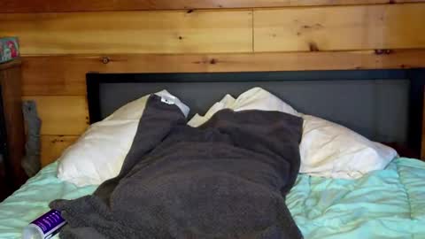 Rachel Price online show from 02-20-25, 07:08