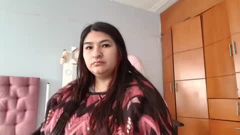 Snapshot of radiantgoddes chatting on 01-09-25, 01:13 radiantgoddes online show from 01-09-25, 01:13