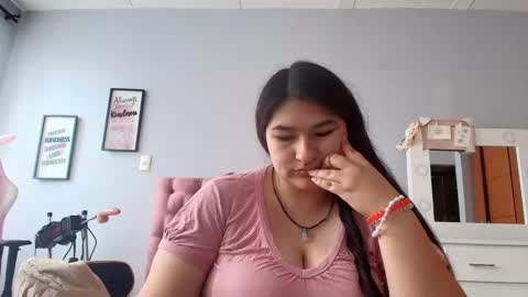 Snapshot of radiantgoddes chatting on 02-03-25, 01:51 radiantgoddes online show from 02-03-25, 01:51