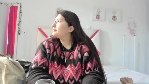 Snapshot of radiantgoddes chatting on 02-09-25, 02:07 radiantgoddes online show from 02-09-25, 02:07