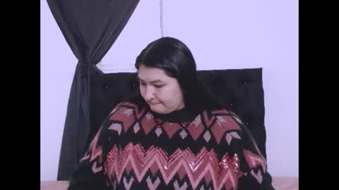 Snapshot of radiantgoddes chatting on 09-20-25, 01:01 radiantgoddes online show from 09-20-25, 01:01