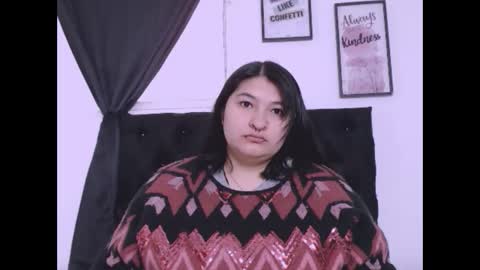 Snapshot of radiantgoddes chatting on 10-14-25, 01:01 radiantgoddes online show from 10-14-25, 01:01