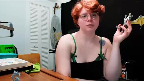 Snapshot of radicalrobyn chatting on 12-12-24, 07:37 Radical Robyn online show from 12-12-24, 07:37