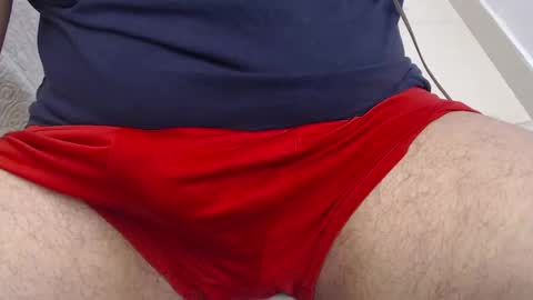 Snapshot of rafaells13 chatting on 11-10-25, 12:48 rafaells13 online show from 11-10-25, 12:48