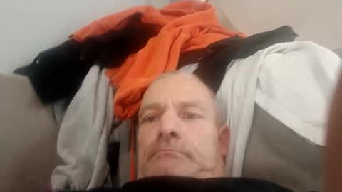 Snapshot of ragingzef69 chatting on 11-01-25, 08:22 Bigthickdickinvic online show from 11-01-25, 08:22