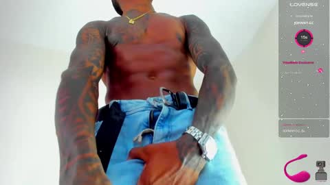 Snapshot of ragnarhot24 chatting on 02-14-25, 04:09 Andres H online show from 02-14-25, 04:09