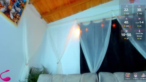 Snapshot of ragnarhot24 chatting on 10-13-25, 11:27 Andres H online show from 10-13-25, 11:27