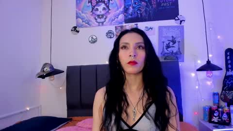 Raia online show from 05-31-26, 02:53