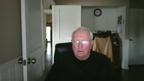 Snapshot of raiderman215 chatting on 02-04-25, 08:49 raiderman215 online show from 02-04-25, 08:49