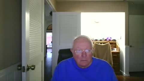 Snapshot of raiderman215 chatting on 02-13-25, 08:13 raiderman215 online show from 02-13-25, 08:13
