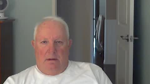 Snapshot of raiderman215 chatting on 09-15-25, 03:12 raiderman215 online show from 09-15-25, 03:12