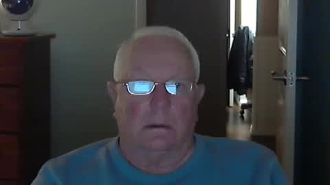 Snapshot of raiderman215 chatting on 02-18-26, 02:46 raiderman215 online show from 02-18-26, 02:46