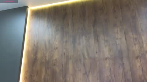 Lisa online show from 02-08-25, 10:29