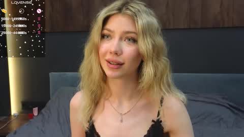 Lisa online show from 02-21-25, 11:54