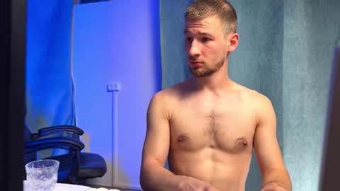 Snapshot of rainbow_farmer_james chatting on 10-01-25, 04:24 Rainbow James online show from 10-01-25, 04:24