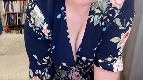 rainbowladyy online show from 11-12-25, 02:12