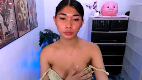 raindrizzle1706 online show from 03-11-26, 06:25