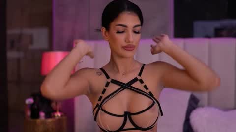 Snapshot of raisakali chatting on 11-11-25, 04:51 Raisa online show from 11-11-25, 04:51