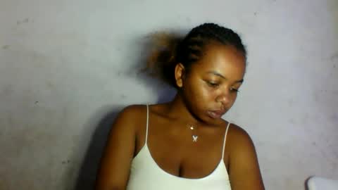 raissa38 online show from 12-04-25, 09:23