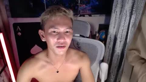 ralfhuge24 online show from 04-03-26, 01:42