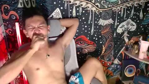 Snapshot of ralfhuge24 chatting on 05-27-26, 01:57 ralfhuge24 online show from 05-27-26, 01:57