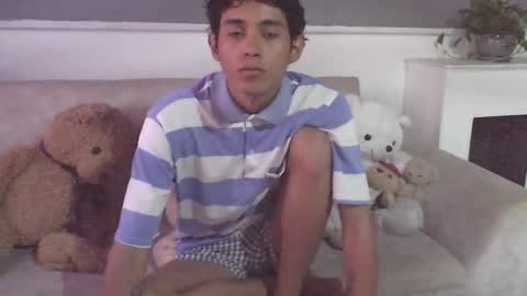 Snapshot of rami_hot0 chatting on 09-15-25, 10:32 rami_hot0 online show from 09-15-25, 10:32