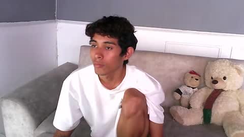 Snapshot of rami_hot0 chatting on 10-10-25, 07:57 rami_hot0 online show from 10-10-25, 07:57