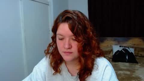 Snapshot of ramona15 chatting on 11-07-25, 01:27 Ramona online show from 11-07-25, 01:27