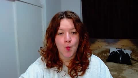 Snapshot of ramona15 chatting on 11-07-25, 11:16 Ramona online show from 11-07-25, 11:16