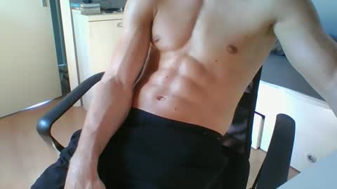 ramonjoosse2001 online show from 04-14-26, 12:00