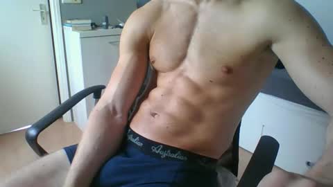 ramonjoosse2001 online show from 05-19-26, 11:27