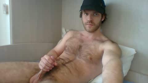 randomguy_42 online show from 05-27-26, 10:01