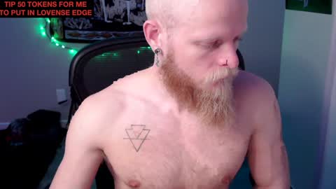 Snapshot of randyroderick chatting on 12-20-24, 04:09 Randy Rod online show from 12-20-24, 04:09